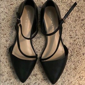 Nice pair of Kelly & Katie flats.